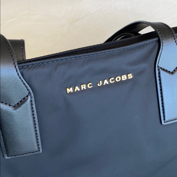 Mark Jacobs Tote Bag - Picture 14 of 14
